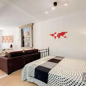 Navona Open Space Hotel apartamentowy