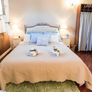 Fiori E Lanterne Bed & Breakfast