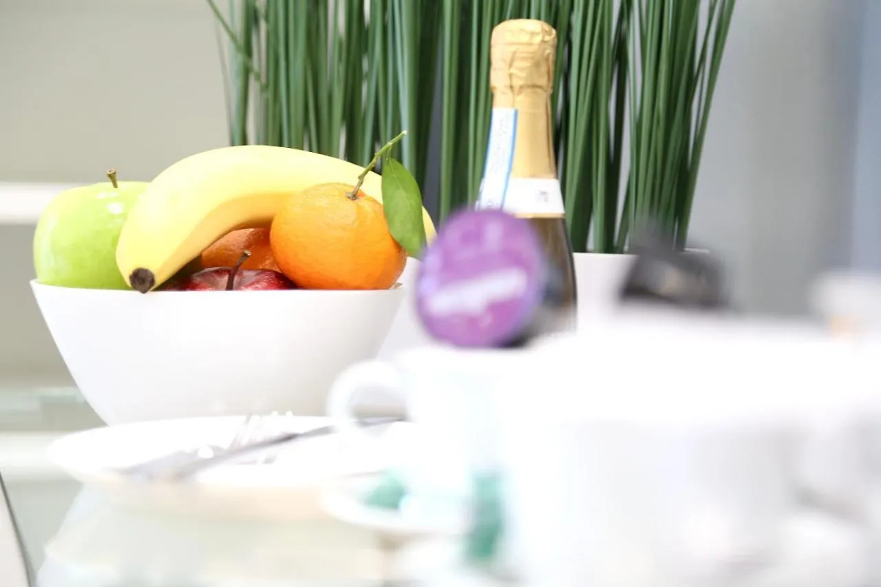 Kiss Me Rome Luxury Rooms Oda ve Kahvaltı